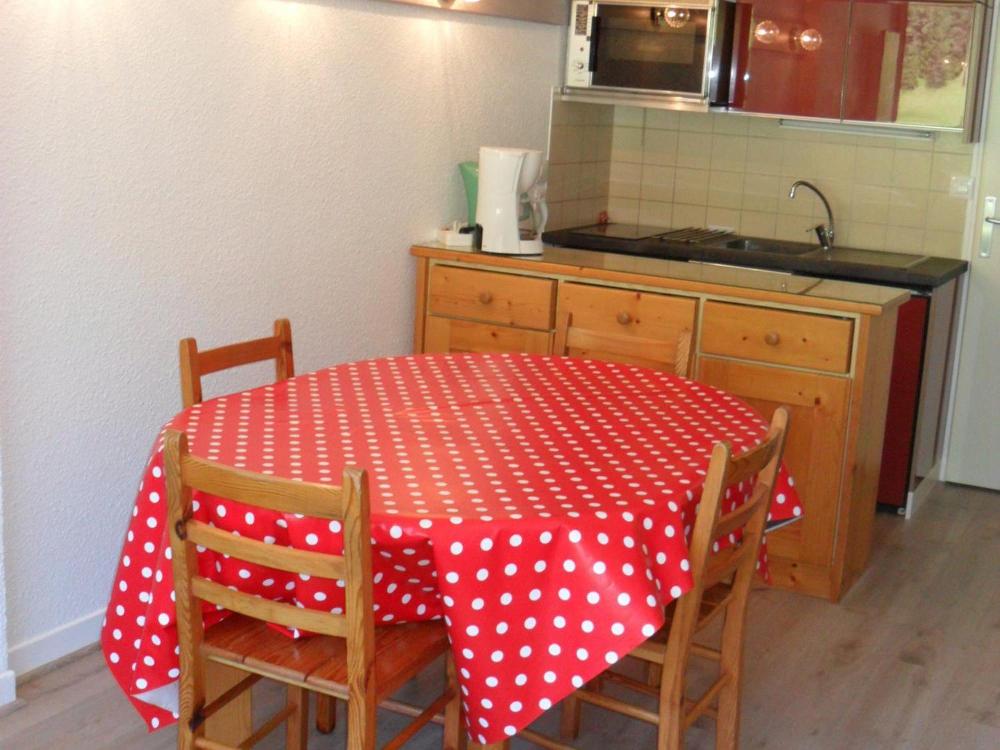 Studio Cabine Avec Balcon Proche Centre Et Pistes, Parking Et Navette Gratuite - Fr-1-515-98 Виллар-де-Ланс Экстерьер фото